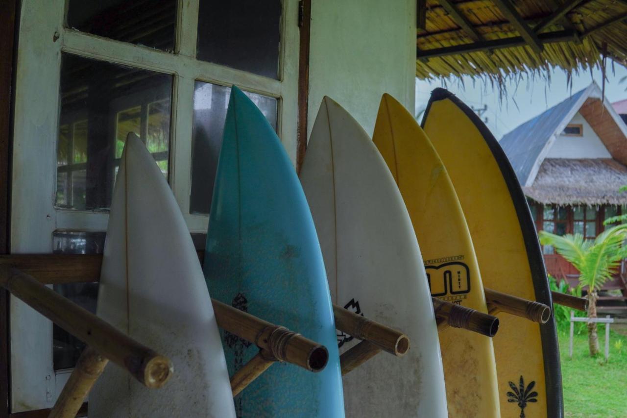 מלון Salul Momos Surf Shack מראה חיצוני תמונה